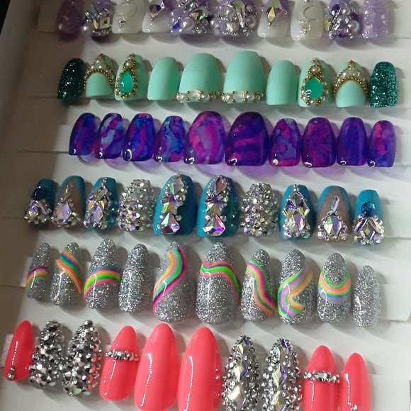 Meet your Posher, Christina - Picture 9 of 15